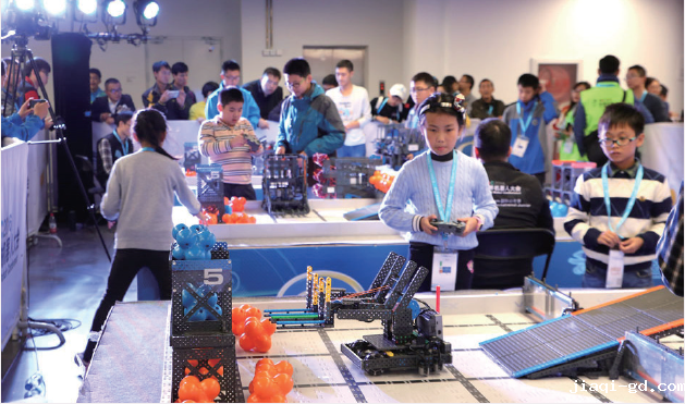 青少年机器人比赛