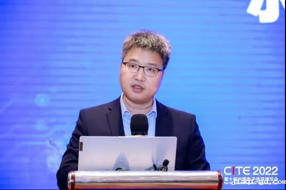 深圳市工业和信息化局副局长陈华平 深圳市工业和信息化局副局长陈华平